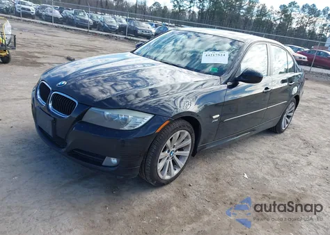 2011 BMW 328I xDrive из США, поврежденный, VIN WBAPK5G5XBNN27652
